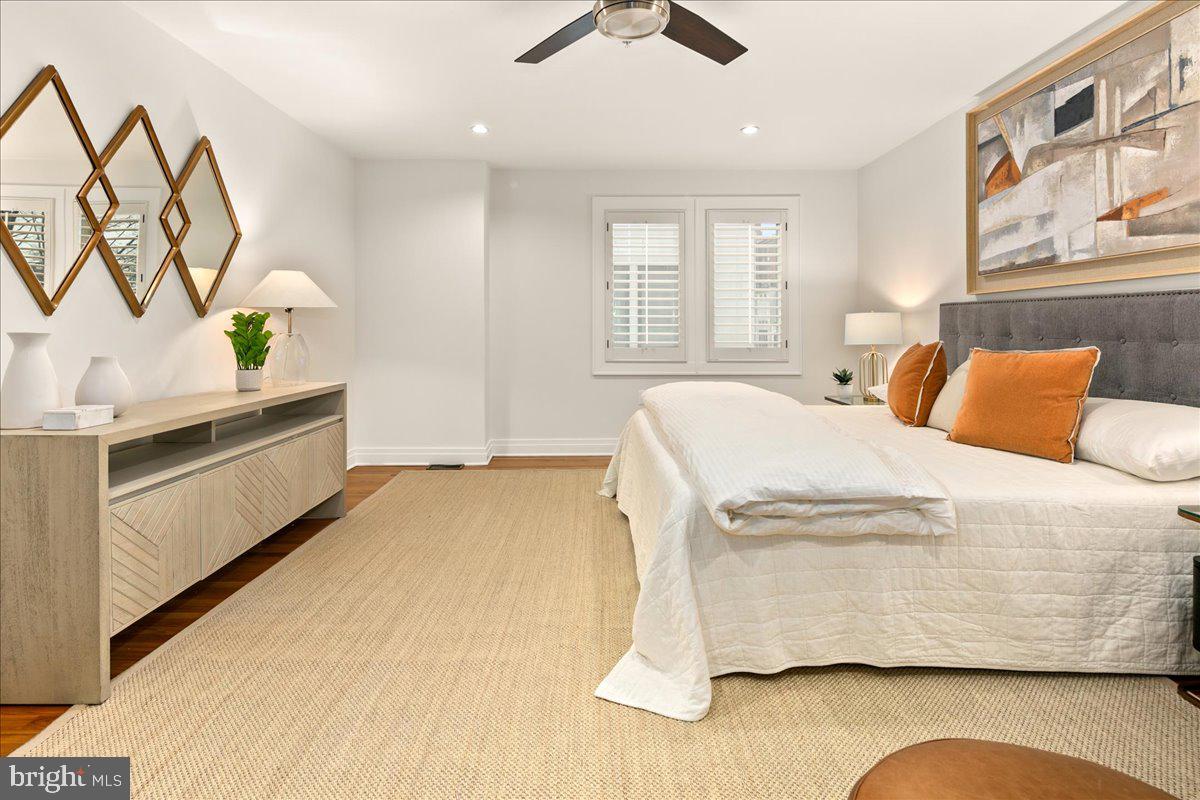 1109 M Street Northwest, Unit 11 Washington, DC 20005 - Photo 28 of 37