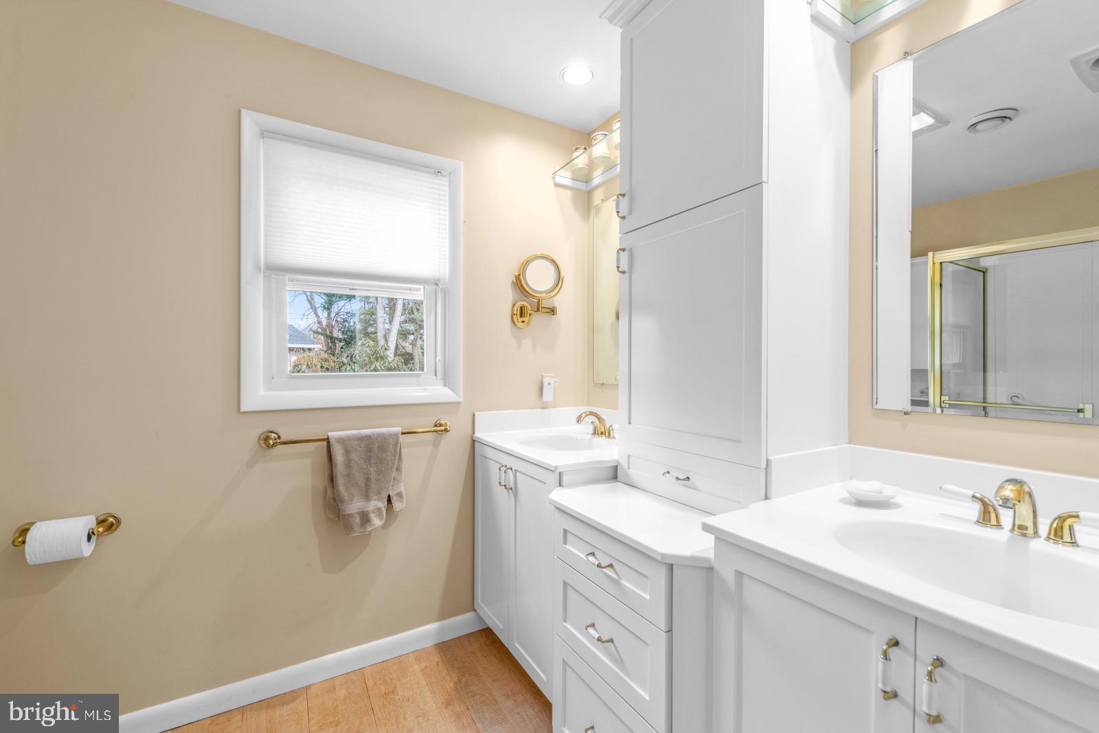 1410 Kutz Drive Pottstown, PA 19465 - Photo 20 of 41 Primary Bathroom