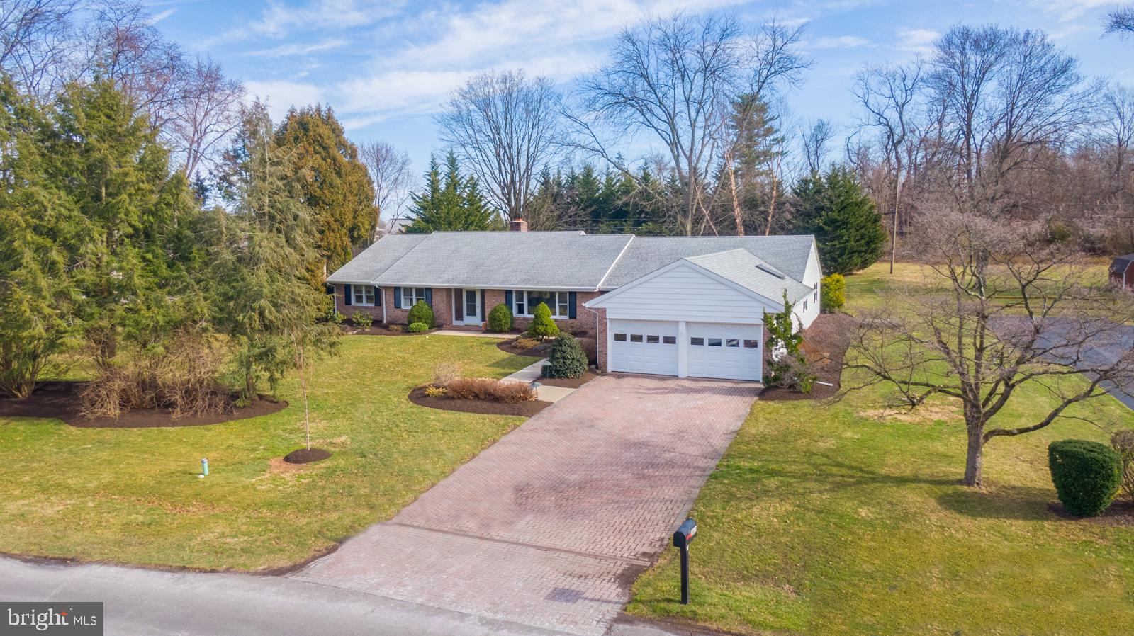 1410 Kutz Drive Pottstown, PA 19465 - Photo 2 of 41 1410 Kutz Drive