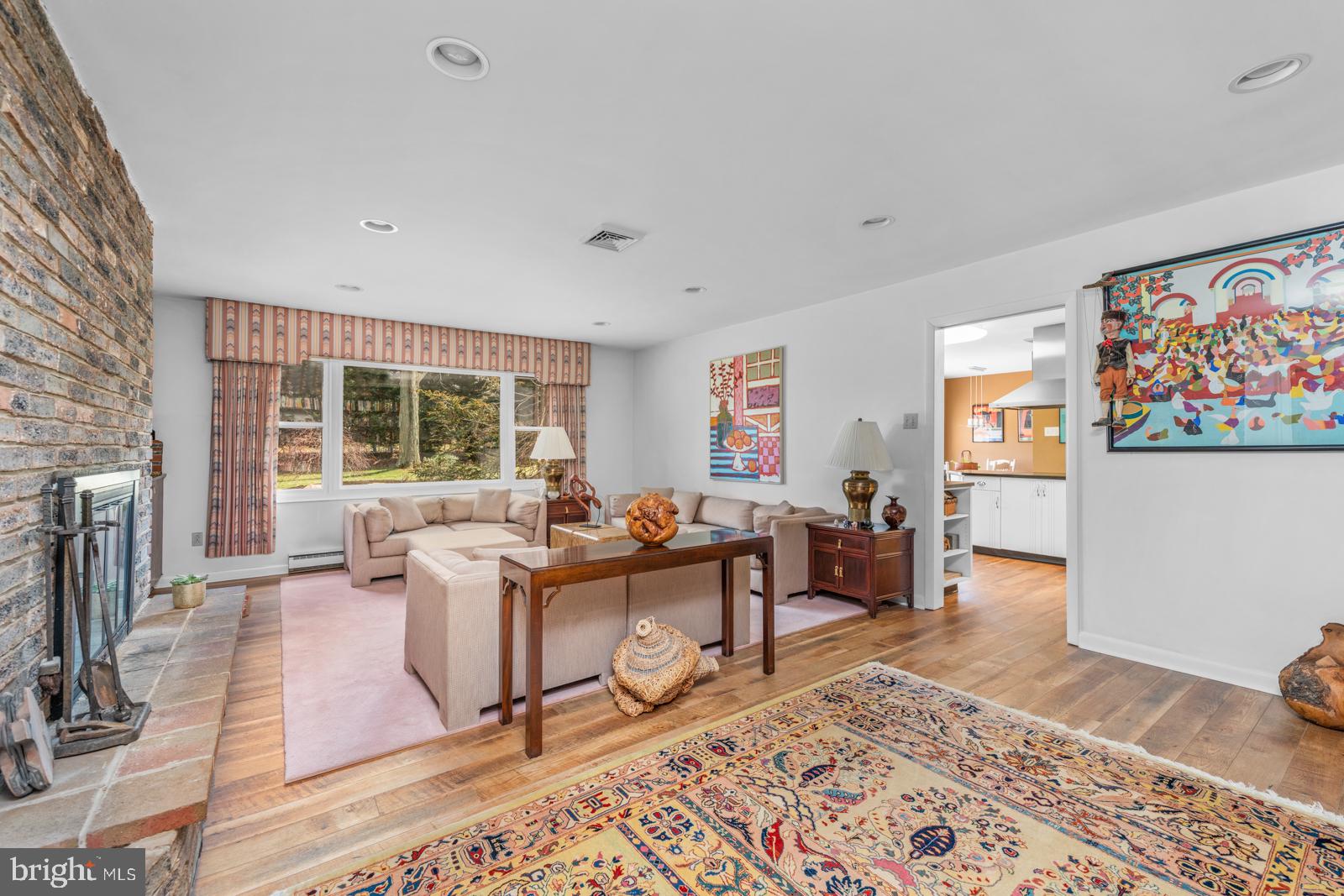 1410 Kutz Drive Pottstown, PA 19465 - Photo 6 of 41 Kitchen to the right