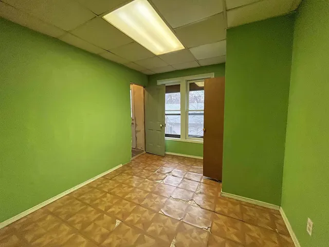 $70,000 | 625 North 3rd Street, Unit 3, Arkansas City, KS 67005