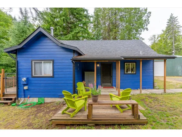 $422,500 | 566 North Bear Creek Road, Otis, OR 97368