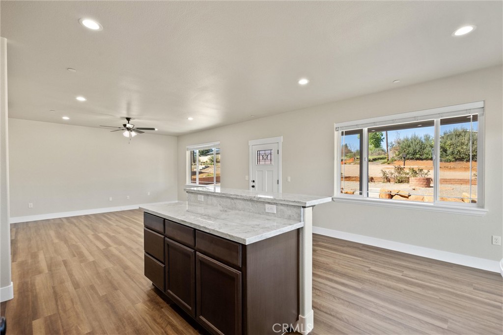 1436 Wolf Lane Paradise, CA 95969 - Photo 16 of 27 MODEL HOME - Finishes may differ.