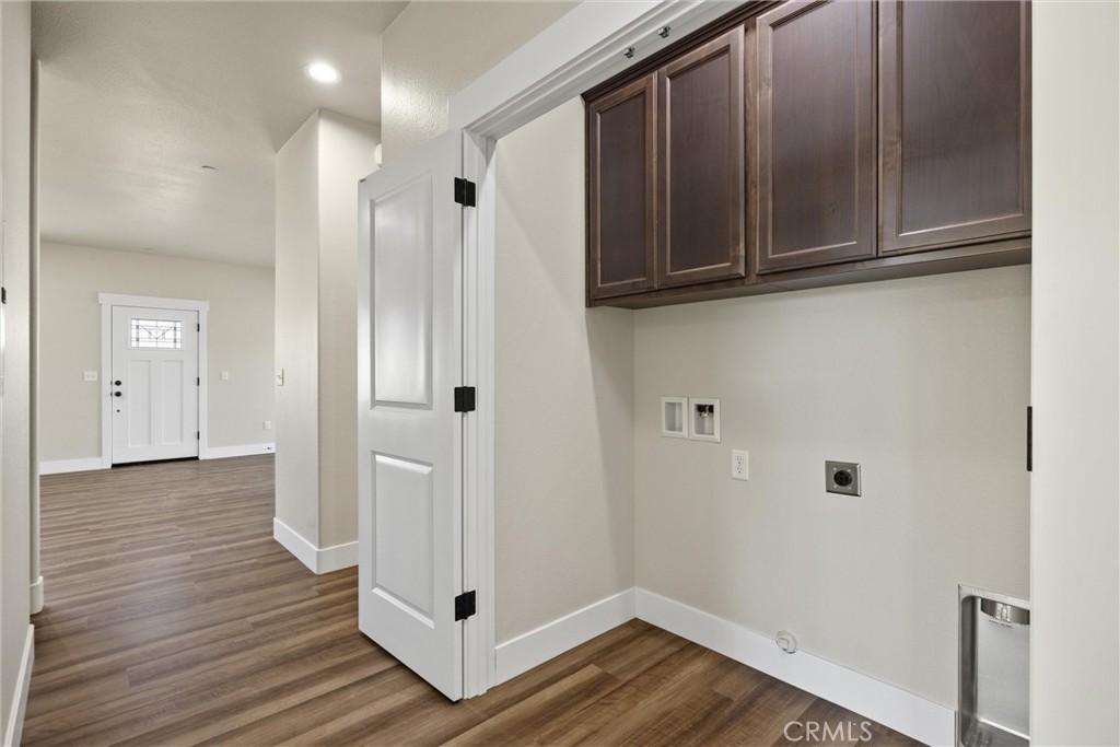 1436 Wolf Lane Paradise, CA 95969 - Photo 24 of 27 MODEL HOME - Finishes may differ.