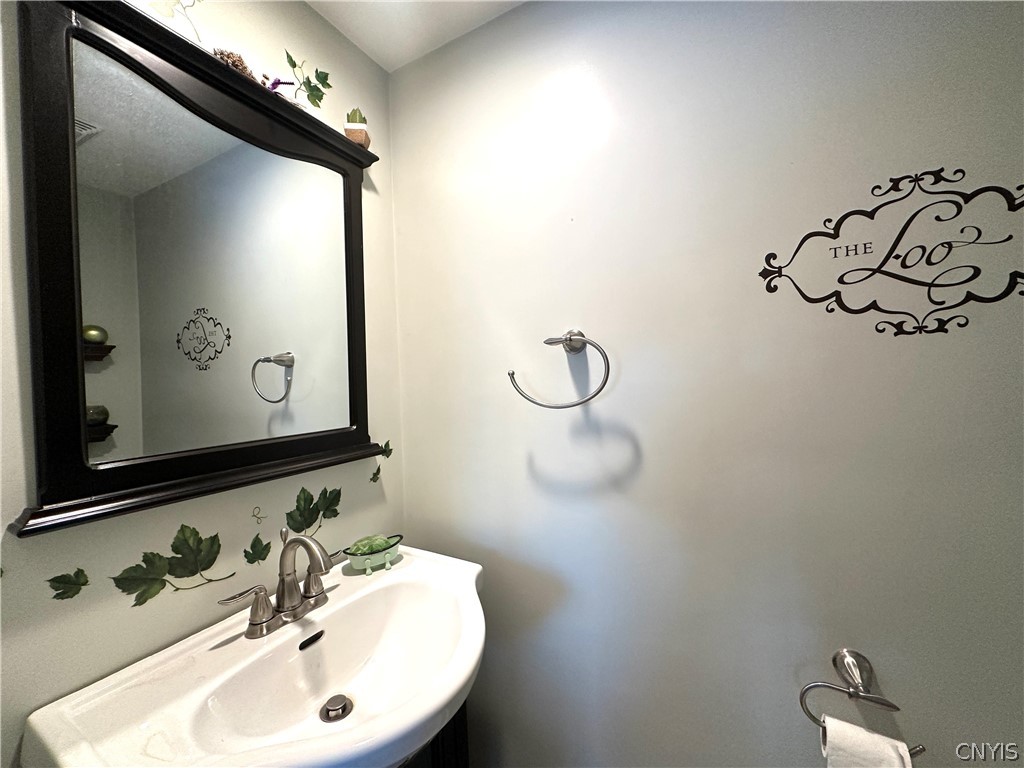 2 Bermuda Road Whitestown, NY 13492 - Photo 30 of 32 Half bath