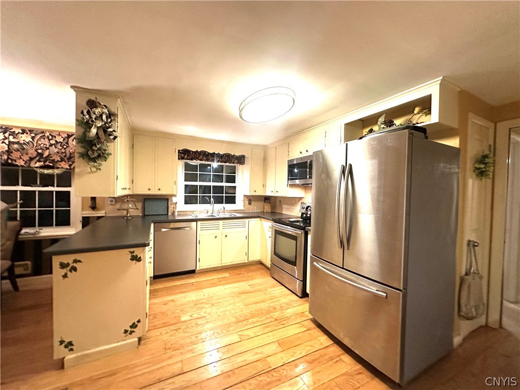 2 Bermuda Road Whitestown, NY 13492 - Photo 9 of 32 Kitchen
