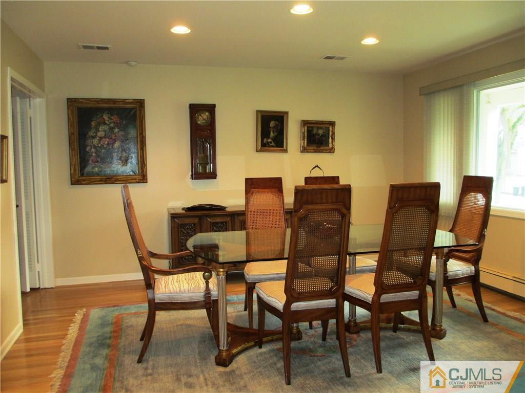 33 Boston Post Road East Brunswick, NJ 08816 - Photo 13 of 24 Gallery Image 13