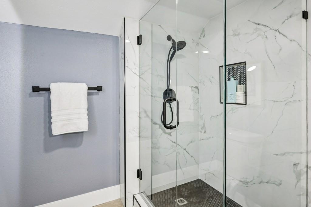 1504 Hardin Avenue Atlanta, GA 30337 - Photo 39 of 50 a bathroom with a shower