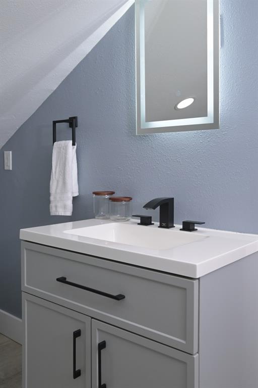 1504 Hardin Avenue Atlanta, GA 30337 - Photo 41 of 50 a close view of laundry room with washer and dryer