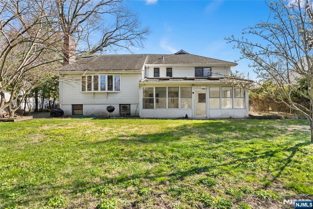 239 Burnside Place Ridgewood, NJ 07450 - Photo 28 of 28