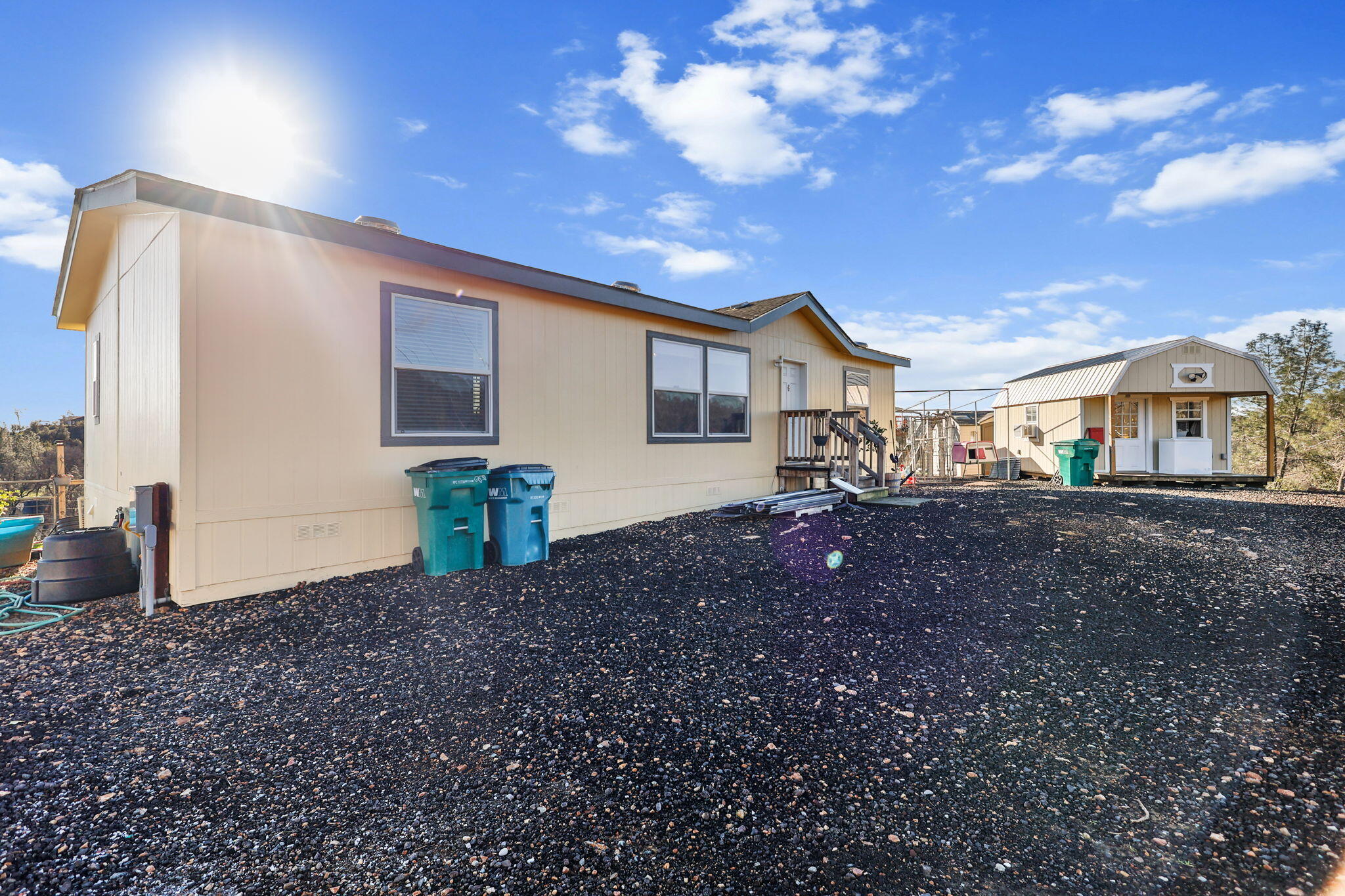 20034 Parocast Road Redding, CA 96003 - Photo 19 of 30 21-web-or-mls-_K3A5655