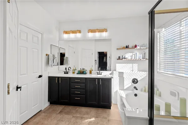 $4,000 | 4346 Prada Place, Las Vegas, NV 89141