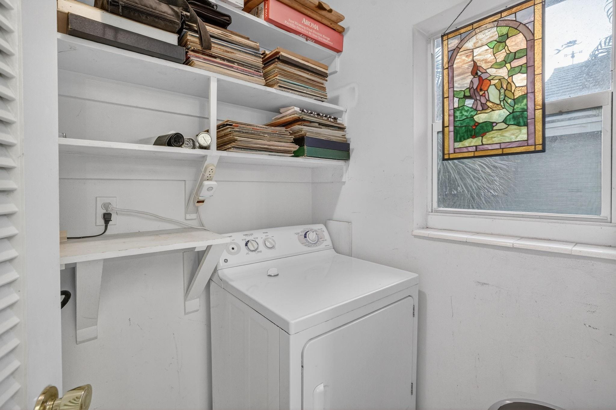 2755 Northeast 28th Avenue, Unit E2 Lighthouse Point, FL 33064 - Photo 20 of 75 Photo 20