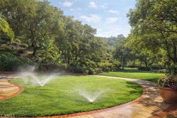 $1,149,000 | 1916 Olympia Fields Drive, Corona, CA 92883