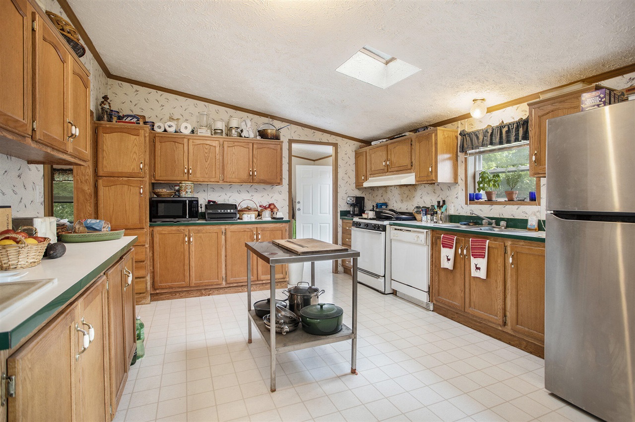 2255 River Road Hastings, MI 49058 - Photo 11 of 94