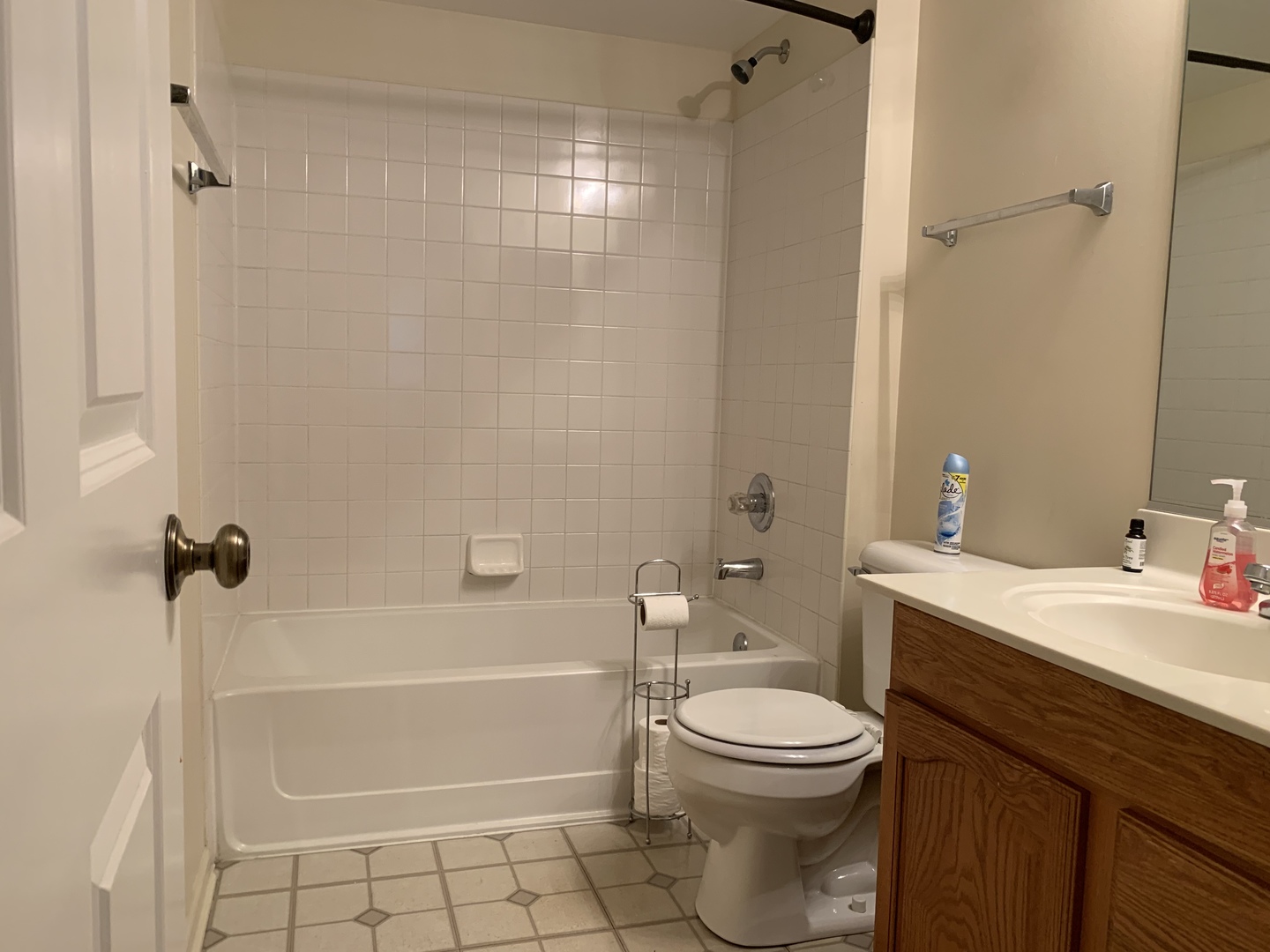 2927 Rutland Circle, Unit 101 Naperville, IL 60564 - Photo 10 of 11 a bathroom with a sink a toilet and shower