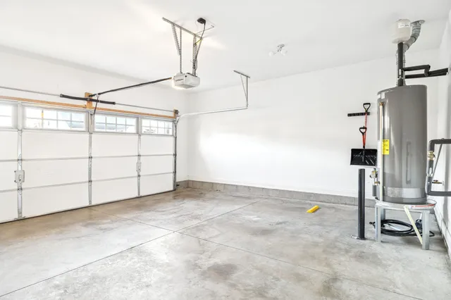 $399,900 | 155 Telavera Drive, White House, TN 37188