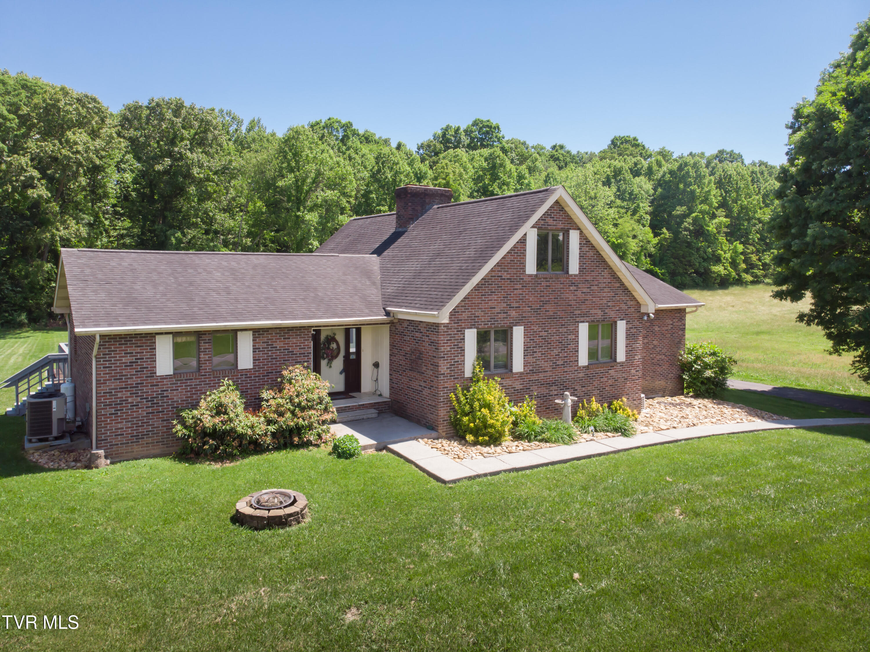 968 V I Ranch Road Bristol, TN 37620 - Photo 1 of 38 968 V I Ranch Road