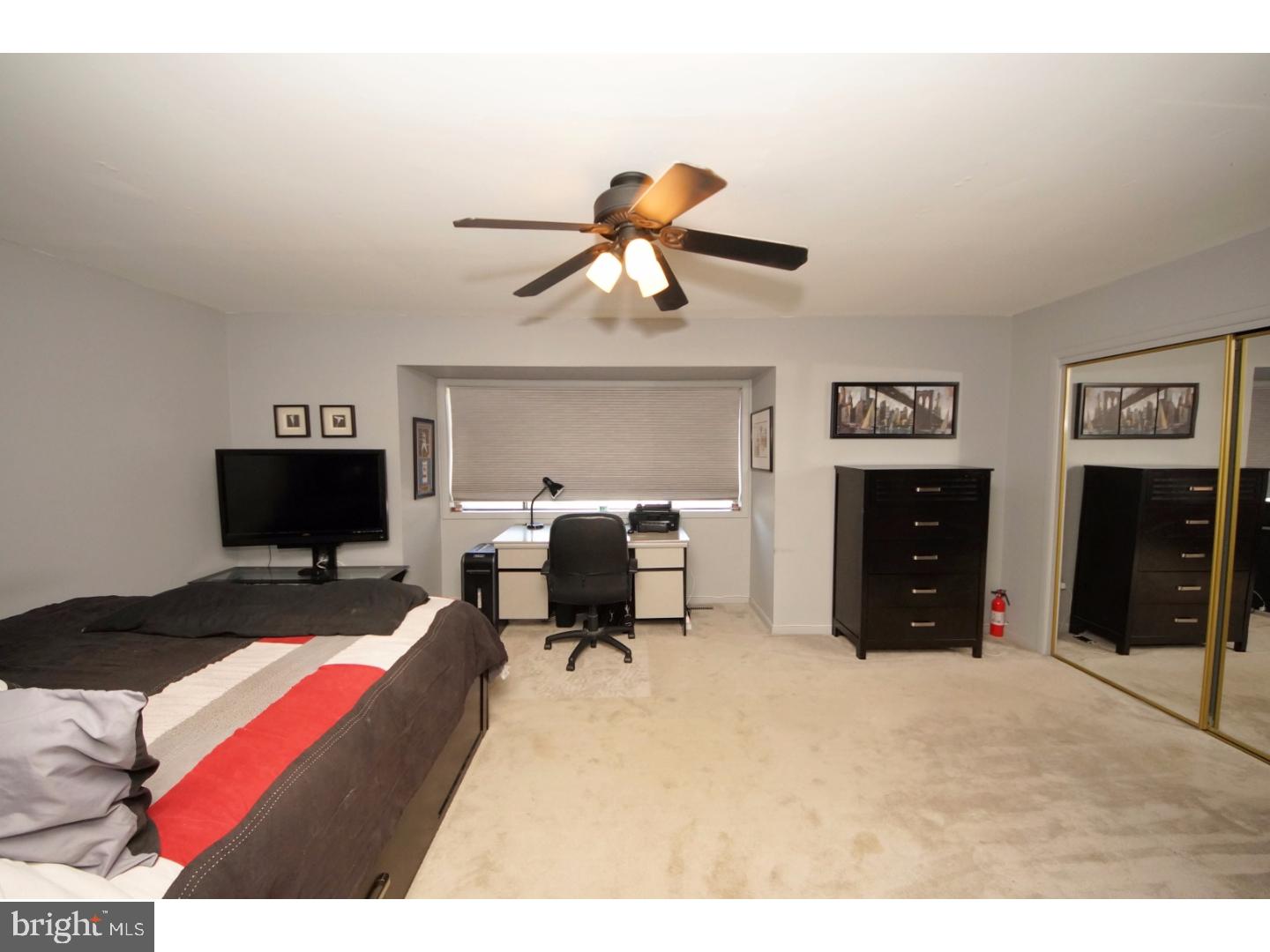 905 Jamestown Road East Windsor, NJ 08520 - Photo 12 of 24 Gallery Image 12