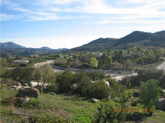 2614 Southern Oak Road Ramona, CA 92065 - Photo 10 of 25 Gallery Image 10