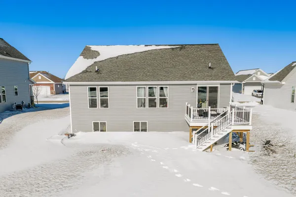 $509,000 | W218-n16074 Tiger Lily Drive, Jackson, WI 53037