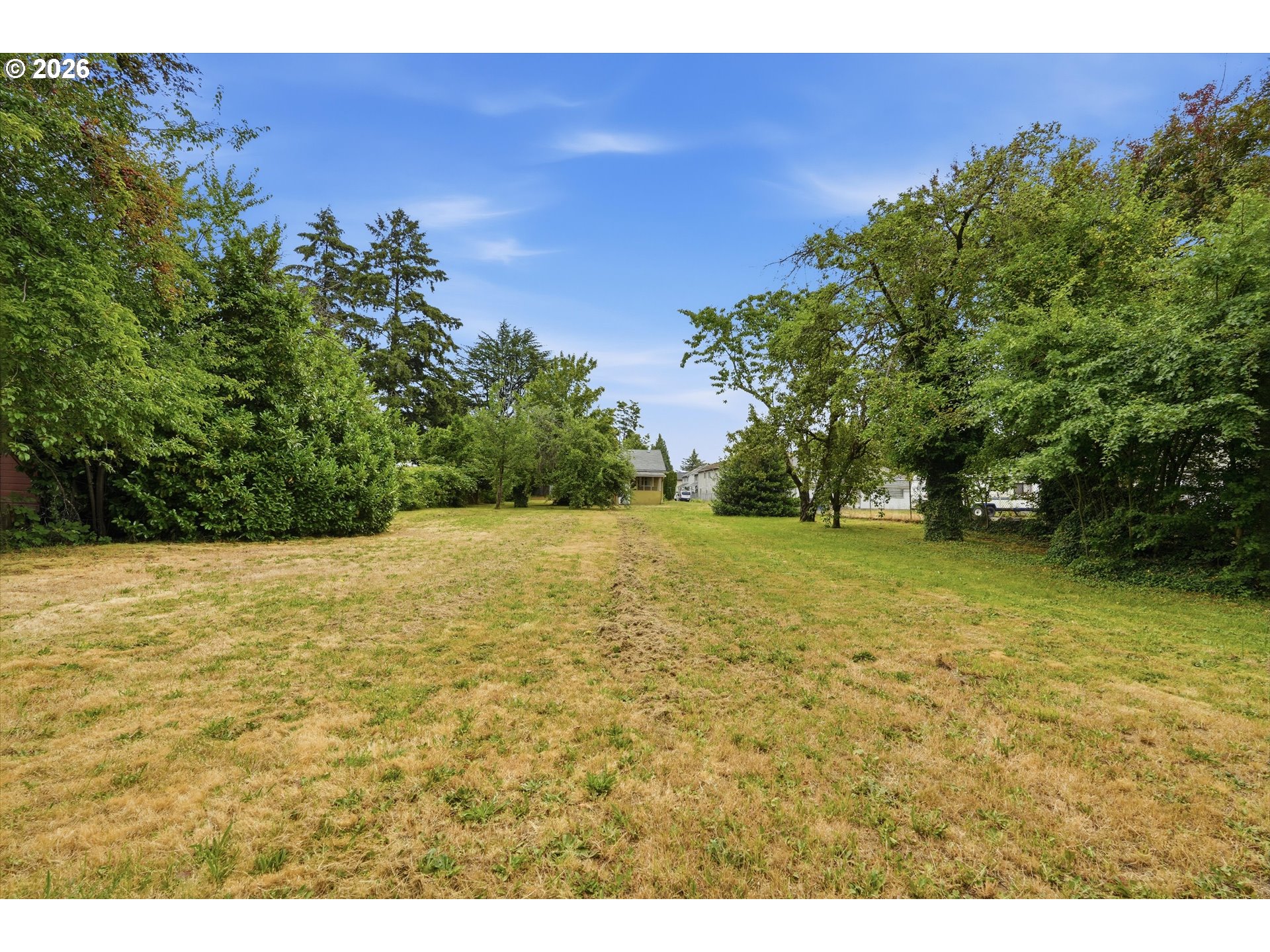 2121 Southeast 89th Avenue Portland, OR 97216 - Photo 14 of 28