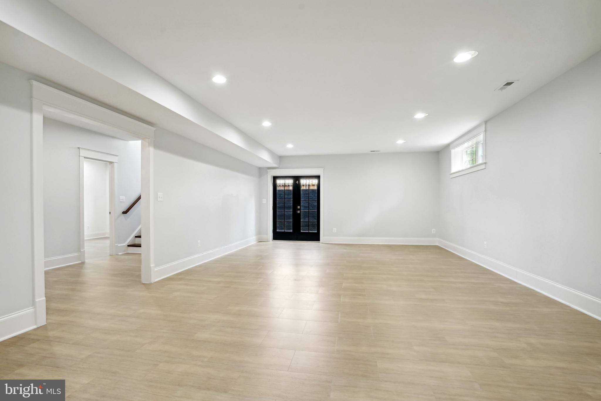 6719 Van Fleet Drive McLean, VA 22101 - Photo 17 of 29 a view of an empty room