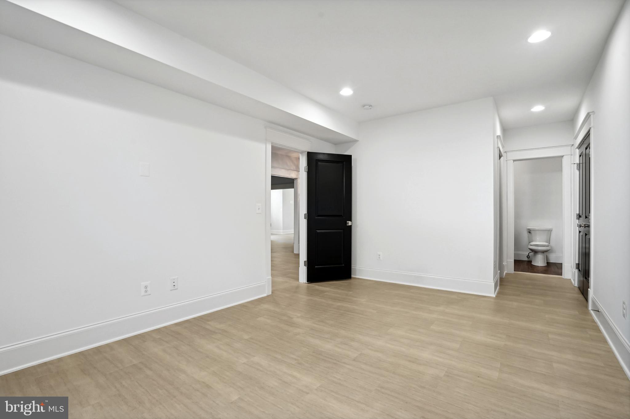 6719 Van Fleet Drive McLean, VA 22101 - Photo 18 of 29 a view of an empty room