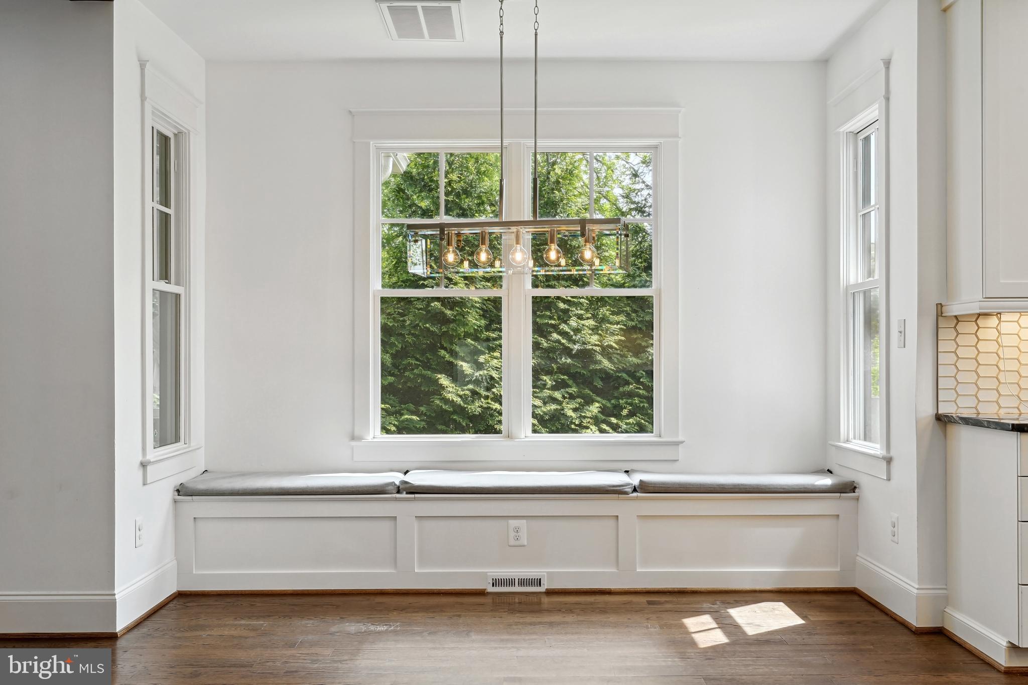 6719 Van Fleet Drive McLean, VA 22101 - Photo 25 of 29 a bathroom with a bathtub and a window