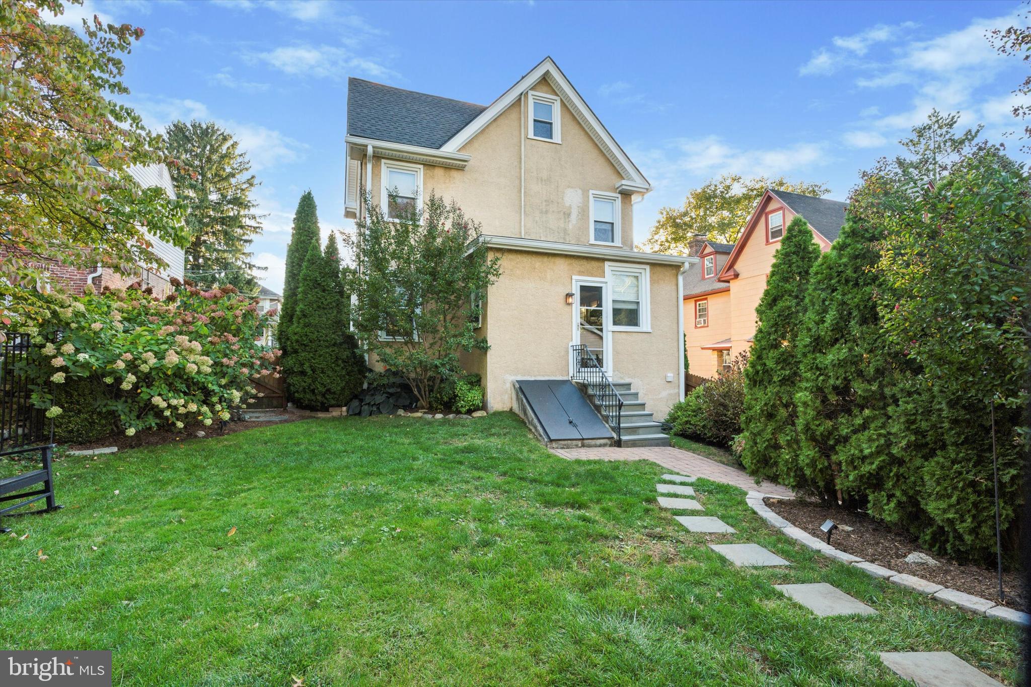 2711 Laurel Lane Glenside, PA 19038 - Photo 31 of 41 Gallery Image 31