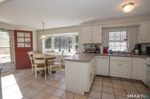 $5,000 | 67 Lake Lillinonah Road North, Bridgewater, CT 06752