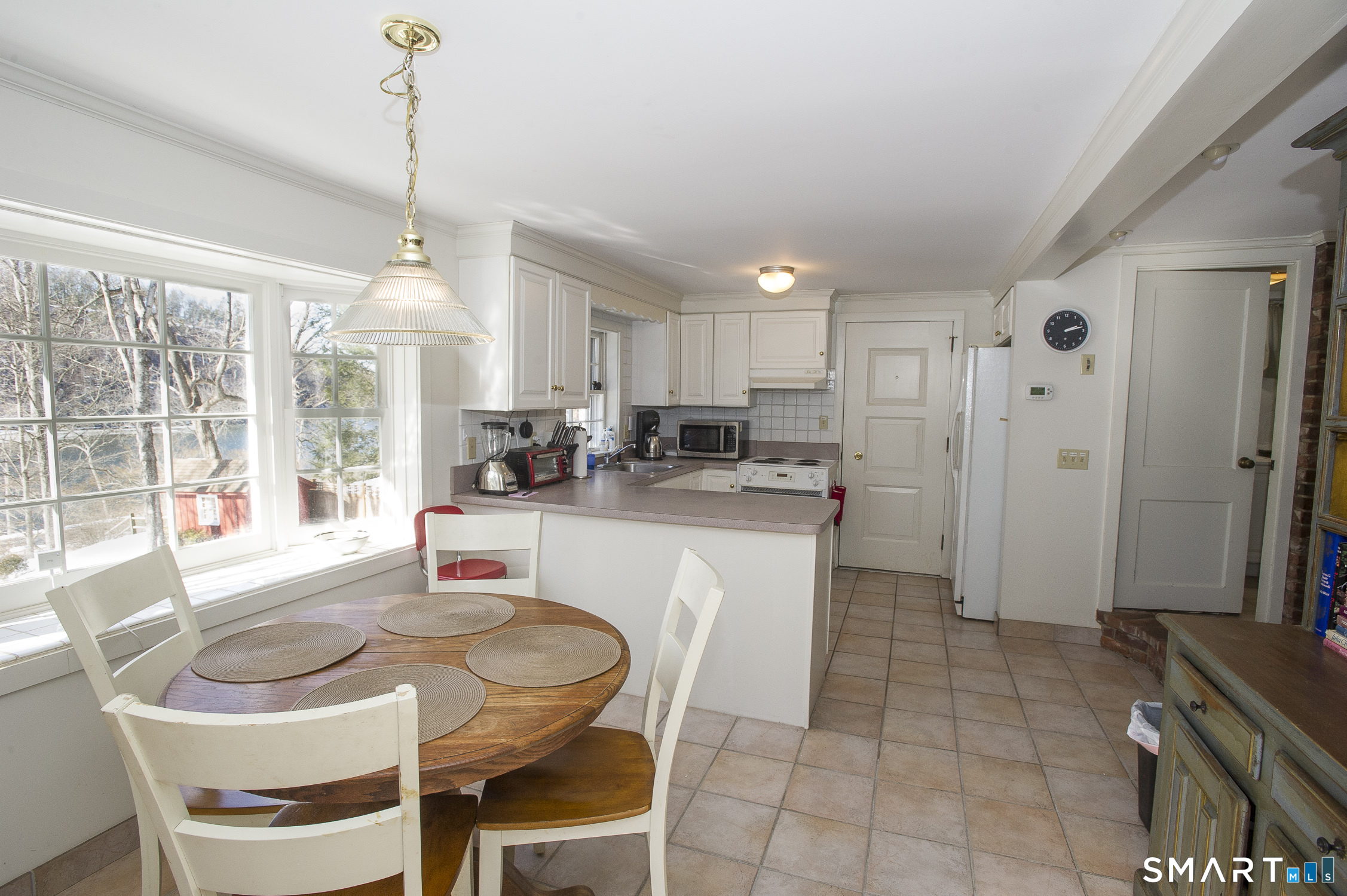 67 Lake Lillinonah Road North Bridgewater, CT 06752 - Photo 17 of 36