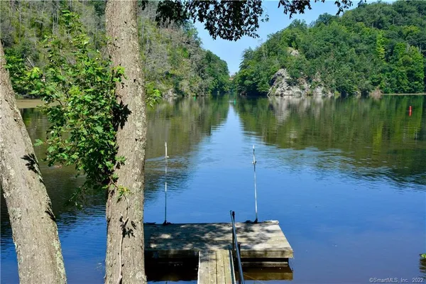 $5,000 | 67 Lake Lillinonah Road North, Bridgewater, CT 06752