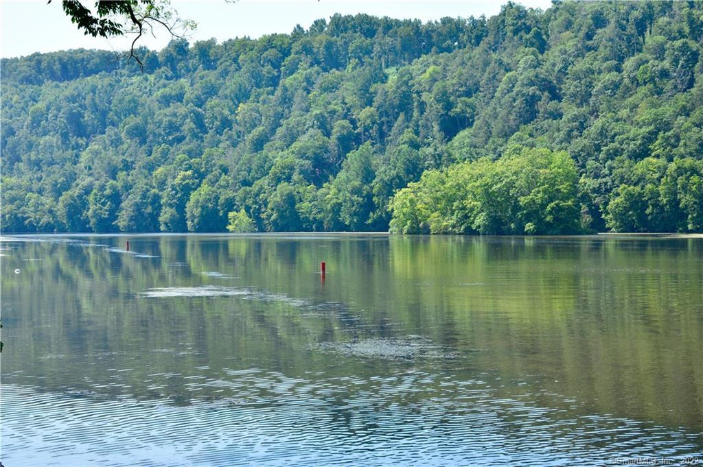 67 Lake Lillinonah Road North Bridgewater, CT 06752 - Photo 32 of 36