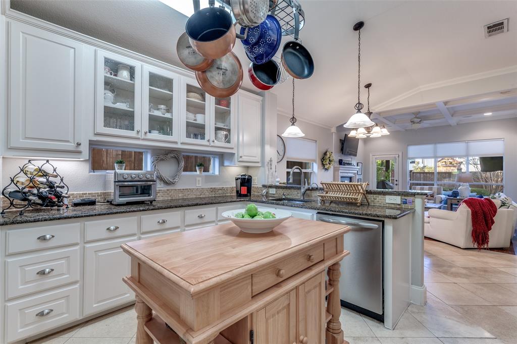 4623 West Amherst Avenue Dallas, TX 75209 - Photo 11 of 28