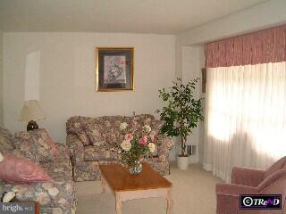 409 Camberly Road Warminster, PA 18974 - Photo 3 of 5