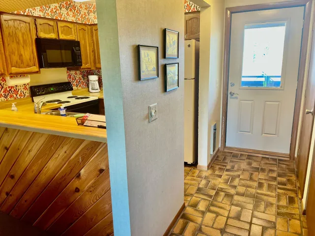 $149,500 | 530 Quadna Mountain Rd Hill, Unit 530, Hill City, MN 55748