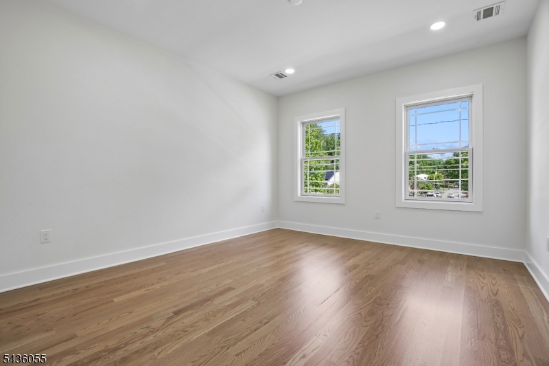 318 Halsey Road Parsippany, NJ 07054 - Photo 28 of 39