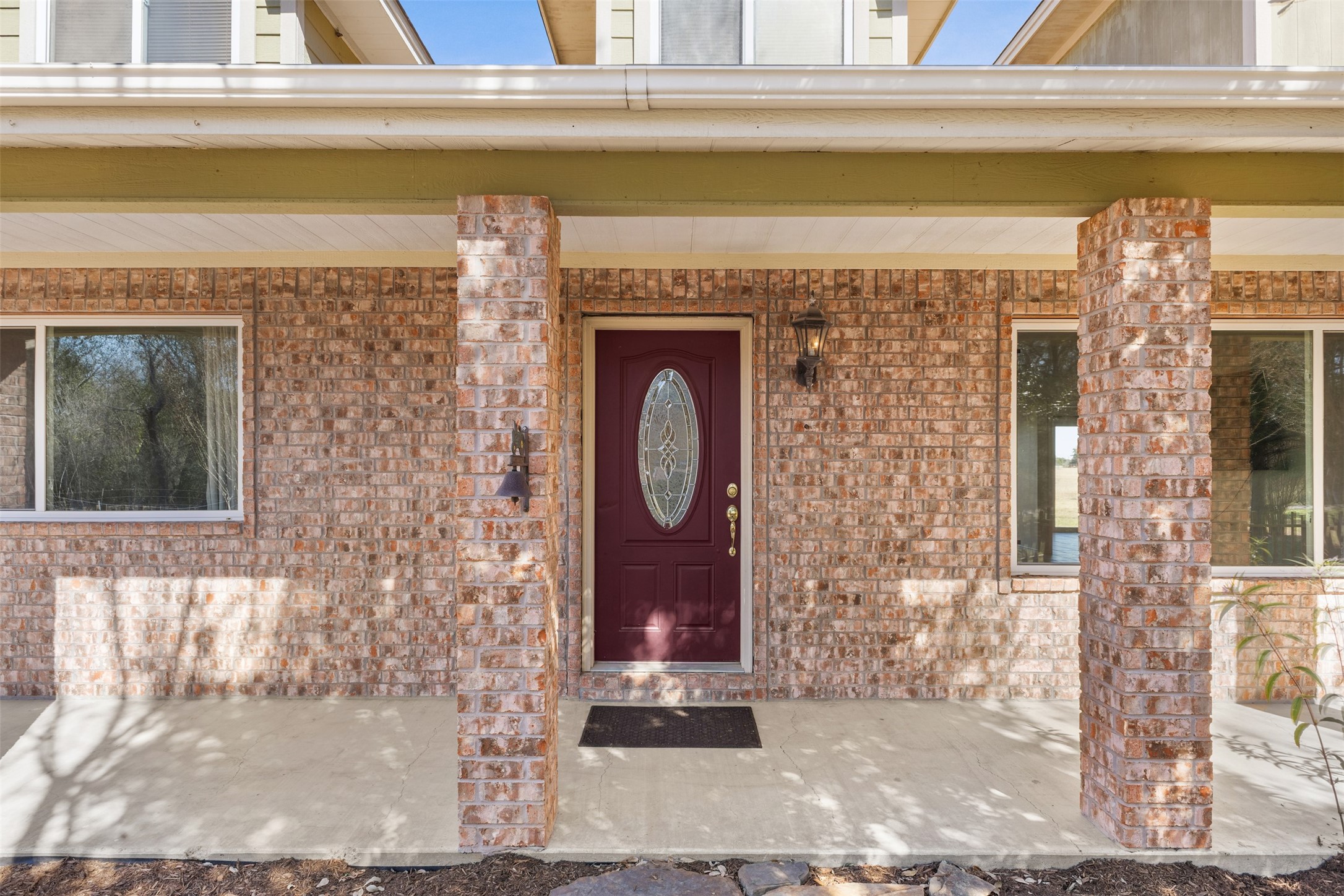 10860 County Road 272 Somerville, TX 77879 - Photo 4 of 34 a front view of a house with entryway