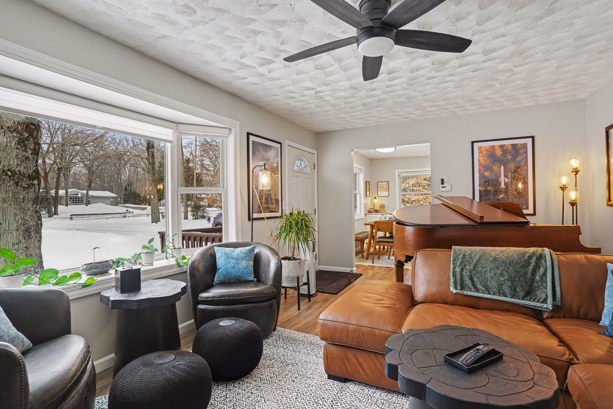 18412 148th Avenue Spring Lake, MI 49456 - Photo 11 of 26 006_file_9260