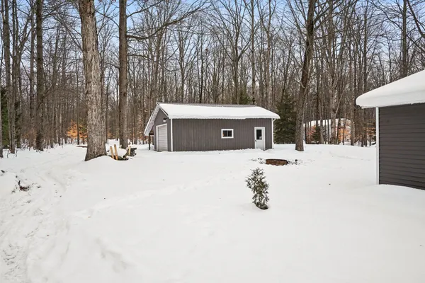 $529,900 | 18412 148th Avenue, Spring Lake, MI 49456