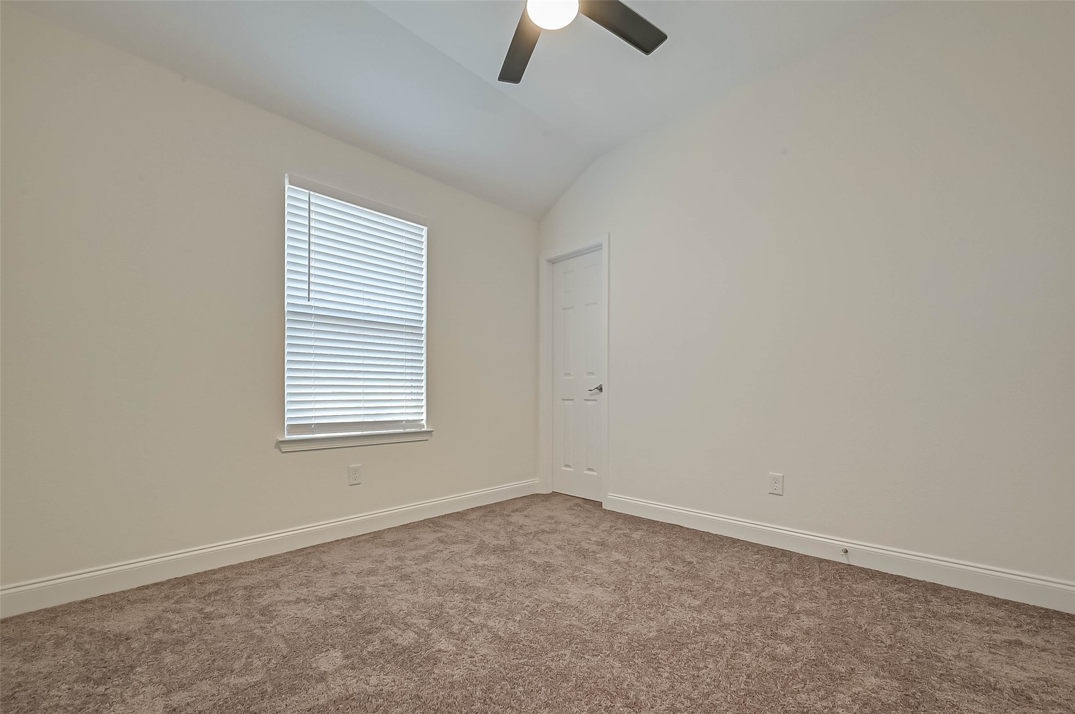 7339 Krueger Road, Unit A Houston, TX 77033 - Photo 28 of 46