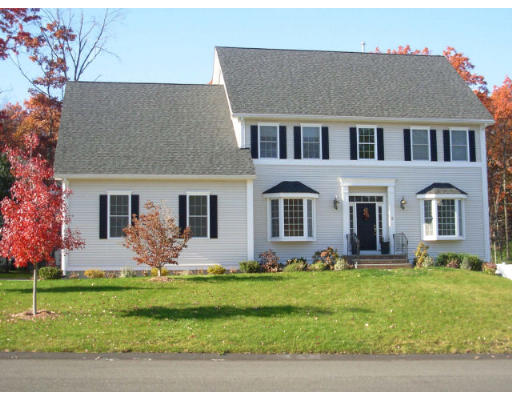 13 Squirrel Hill Road Acton, MA 01720 - Photo 1 of 6 Gallery Image 1