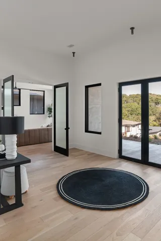 $1,975,000 | 5817 Woodland Hills Drive, Nashville, TN 37211