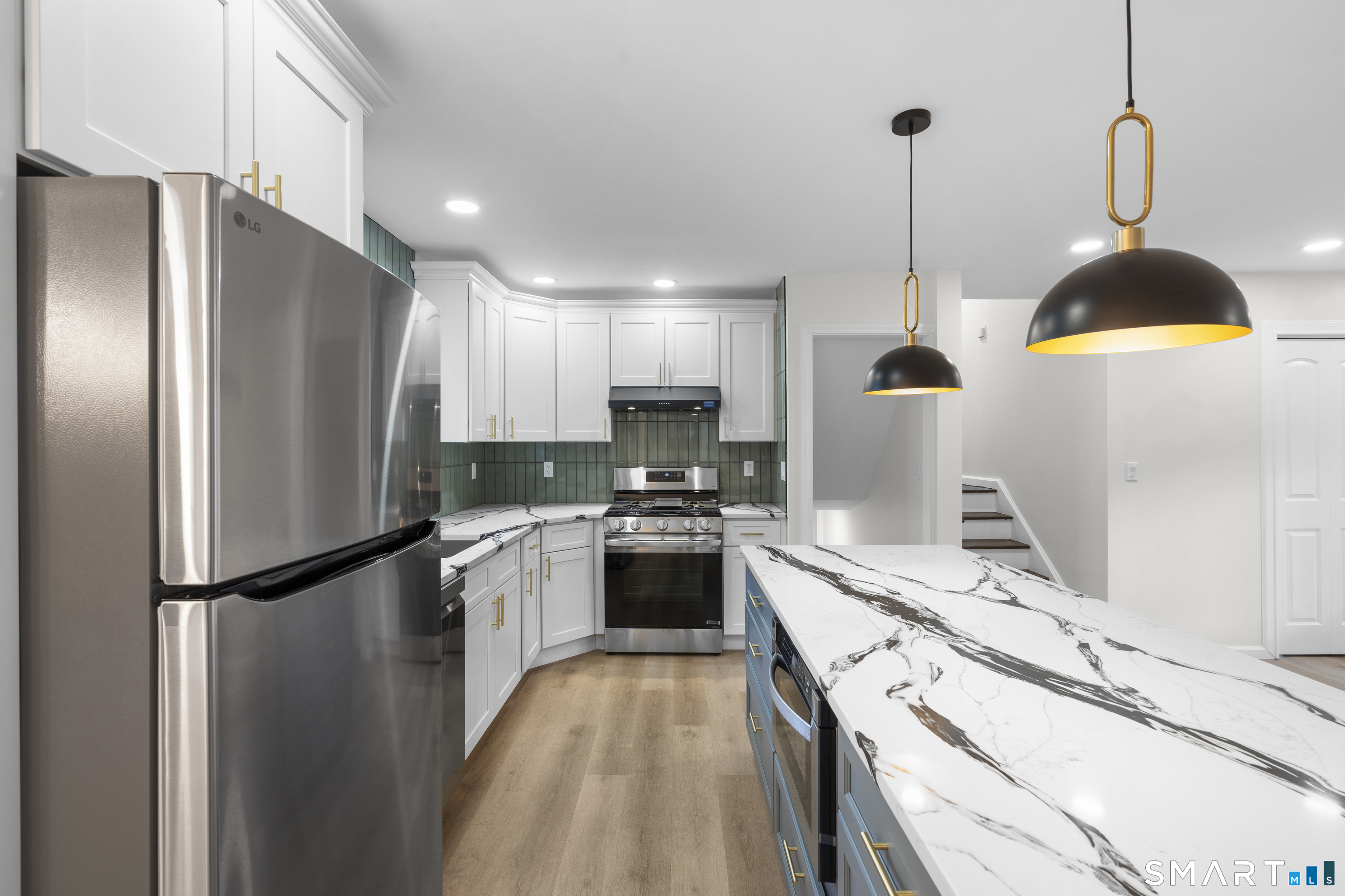 671 Elm Street Monroe, CT 06468 - Photo 11 of 40