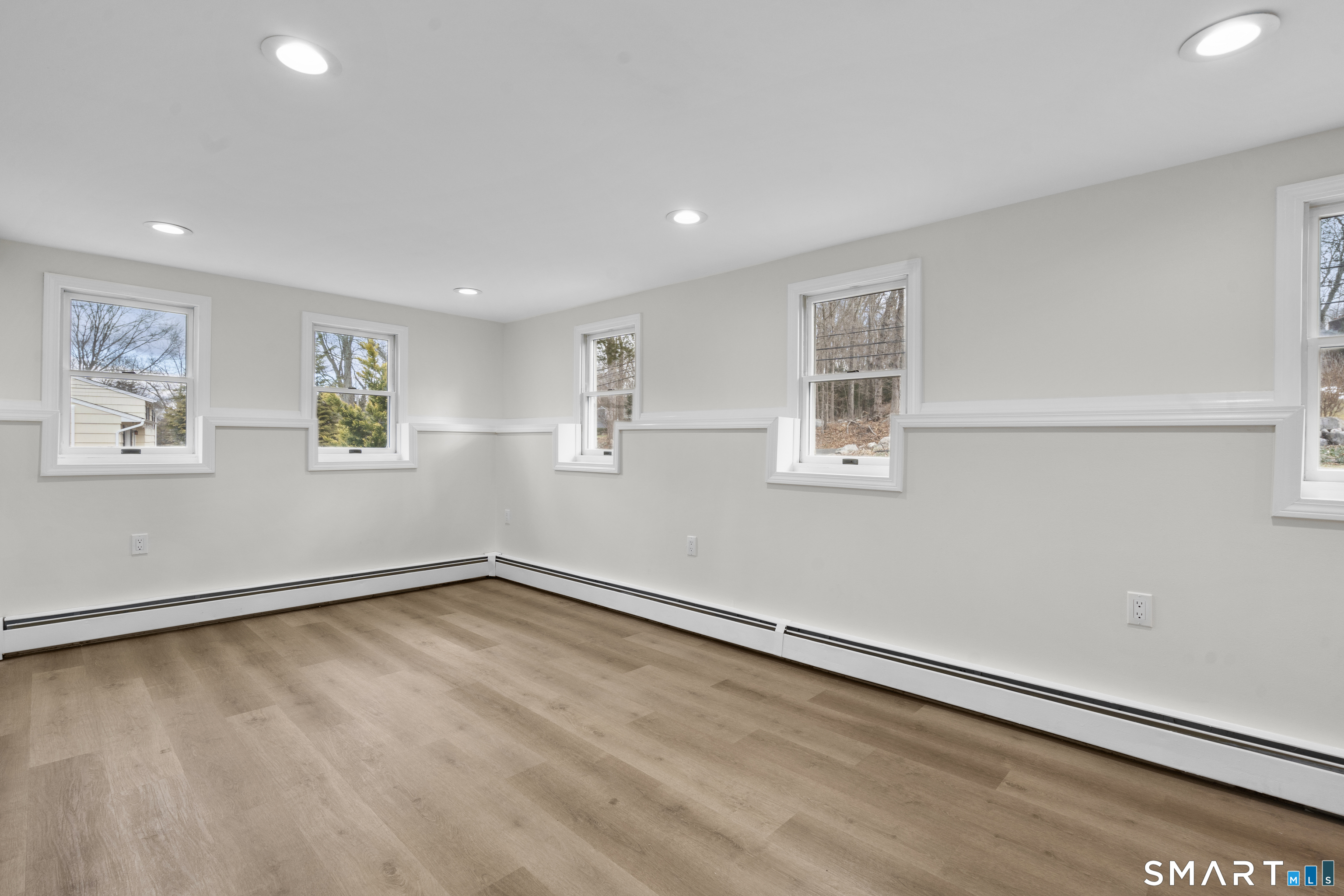 671 Elm Street Monroe, CT 06468 - Photo 27 of 40