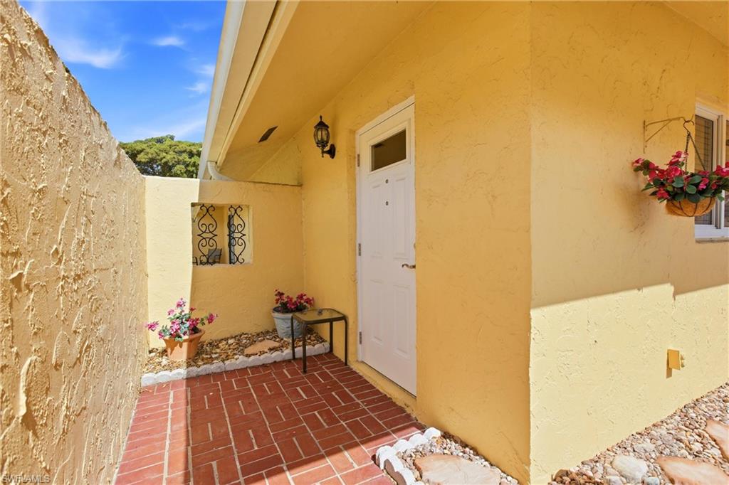180 Harrison Road, Unit 3 Naples, FL 34112 - Photo 5 of 41