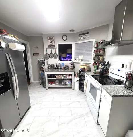 $199,900 | 909 Cameron Drive, Kinston, NC 28501