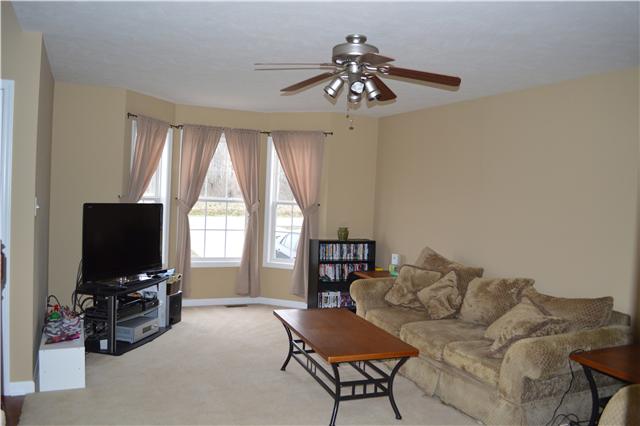 10527 Bell Station Road Oak Grove, KY 42262 - Photo 5 of 12