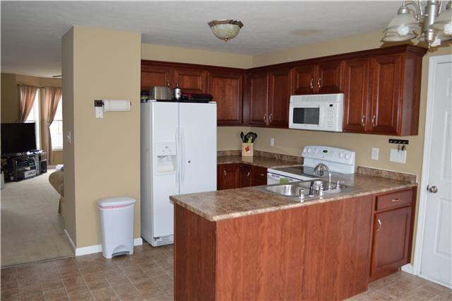 10527 Bell Station Road Oak Grove, KY 42262 - Photo 9 of 12